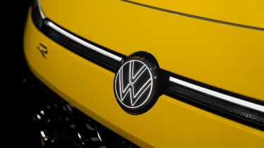 2025 Volkswagen T-Roc studio - grille
