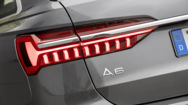 Audi A6 Avant - taillight