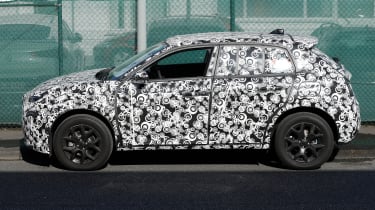 Fiat &#039;600&#039; SUV (camouflaged) - side