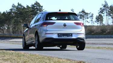 Volkswagen Golf - dry tyre testing, rear