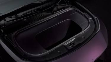 Mazda CX-6e - front boot