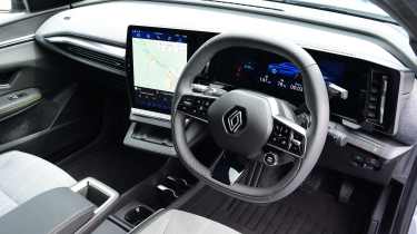 Renault Megane E-Tech - dashboard