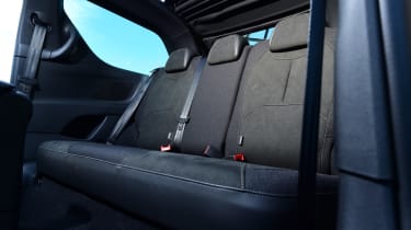 DS 3 Cabrio 2016 - rear seats