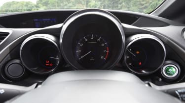 Honda Civic Sport - dials