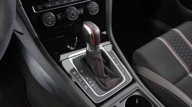 Volkswagen Golf GTI Clubsport - centre console