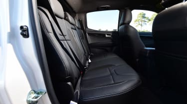 Isuzu D-Max - rear seats