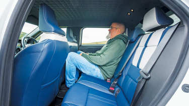 Alpine A290 - rear seats