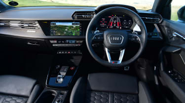 Audi RS 3 - interior
