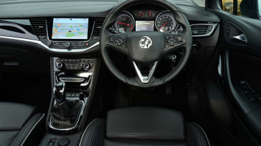 Vauxhall Astra ST - dash
