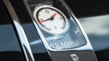 Rolls Royce Wraith clock