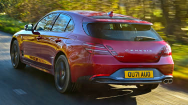 Genesis G70 Shooting Brake - rear tracking