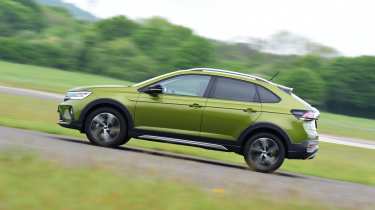 Used Volkswagen Taigo - side