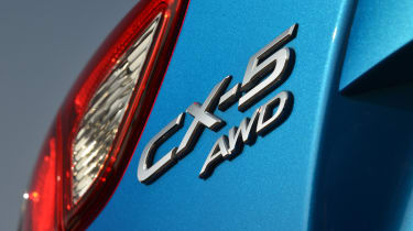 Mazda CX-5 Sport 2.2D badge