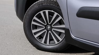 Peugeot Partner BlueHDi 120 Allure - pictures | Auto Express