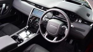 Land Rover Discovery Sport D180 first report - dash