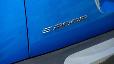Peugeot E-2008 - E-2008 badge