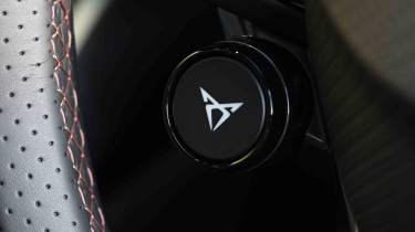 Cupra Formentor - drive mode button