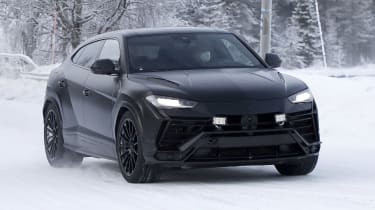 Lamborghini Urus facelift - spyshot 1