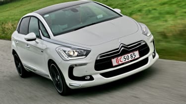 Citroen DS5 front tracking