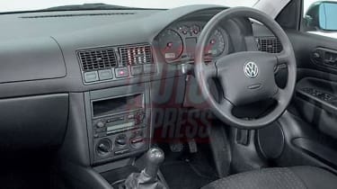 Volkswagen Golf MkIV interior