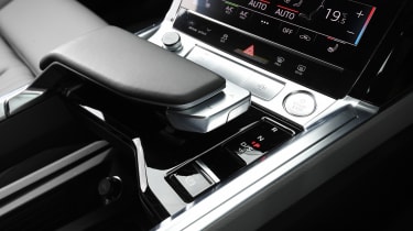 Audi e-tron long termer - first report transmission