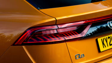Audi Q8 55 TFSI e - rear lights
