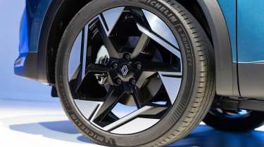 Renault Symbioz - studio wheel