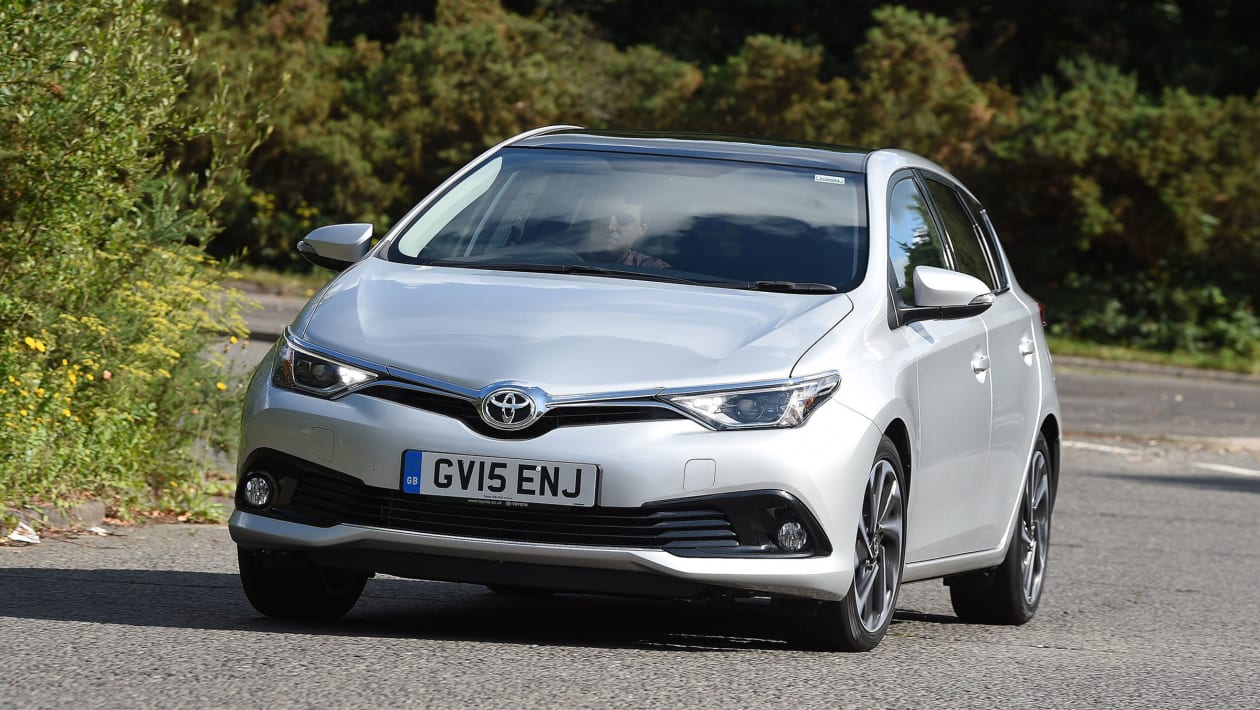 New Toyota Auris 1.2 turbo 2015 review pictures Auto Express