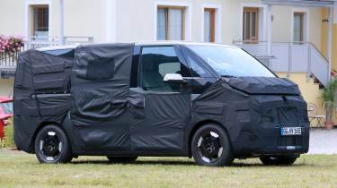 Kia PV5 MPV - spyshot 2