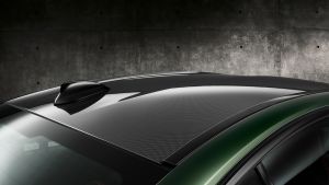 BMW M5 CS - studio roof