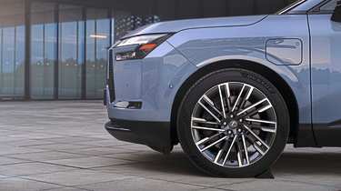 New Lexus TZ exclusive preview - alloy wheel 
