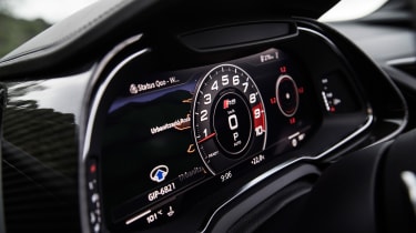 Audi R8 Spyder 2016 - instruments