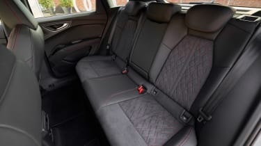 Audi Q4 e-tron 45 - rear seats