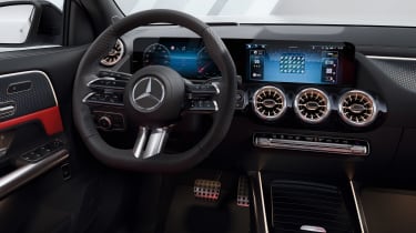 Mercedes GLA facelift - dash