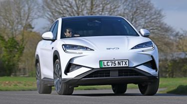 BYD Sealion 7 - front tracking