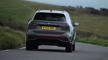 Volkswagen Tiguan - rear cornering