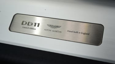 Aston Martin DB11 - plaque
