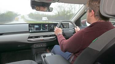 Winter range test - Kia driving