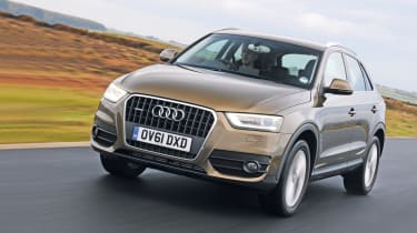 Audi Q3 front tracking