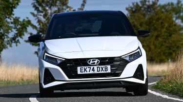 Hyundai i20 - front end cornering