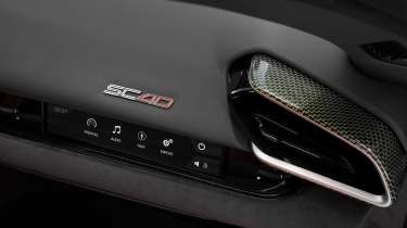Ferrari SC40 - dash