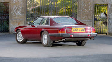 Jaguar XJS - rear angled