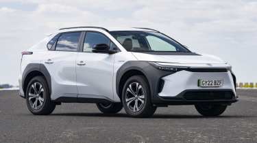 Toyota bZ4X - front static