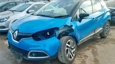Crashed Renault Captur