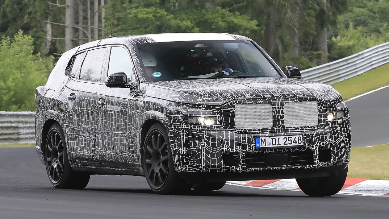 BMW%20X8%20spyshots%202021-2.jpg