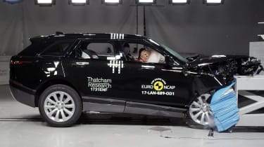 Range Rover Velar Euro NCAP front impact action 