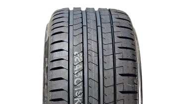 Ultra ultra high performance tyre test 12