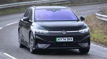 Volkswagen ID.7 Tourer long-termer - front tracking 