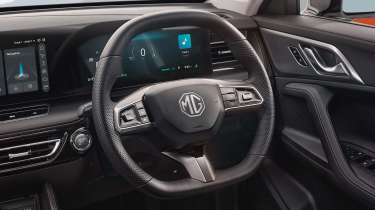 MG HS Hybrid+ - steering wheel