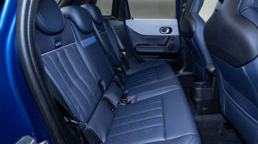 MINI Cooper 5-Door - rear seats